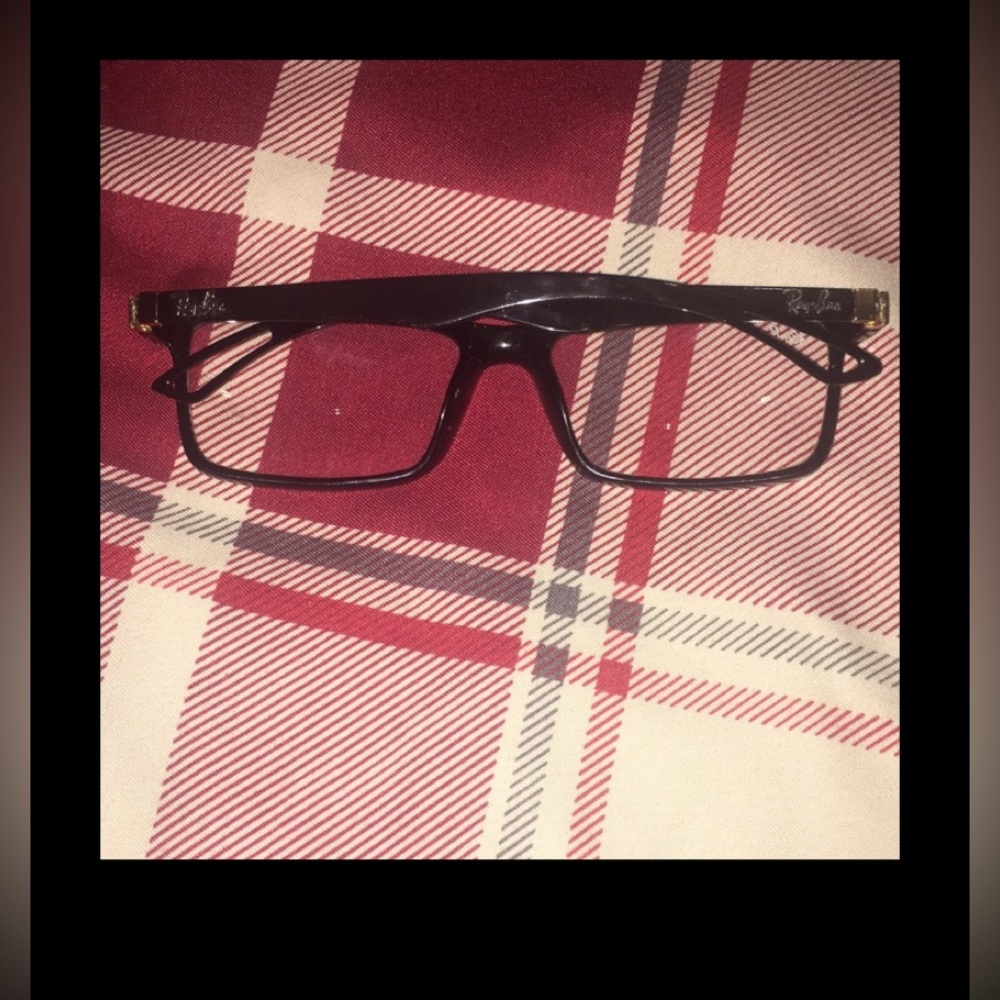 Glasses  👓
